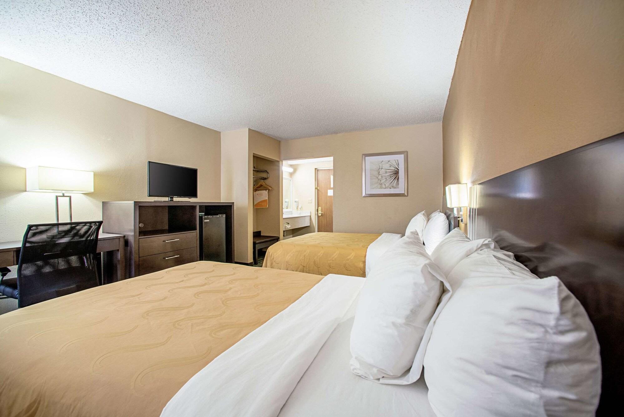 Quality Inn Near Six Flags St. Louis Pacific Bagian luar foto