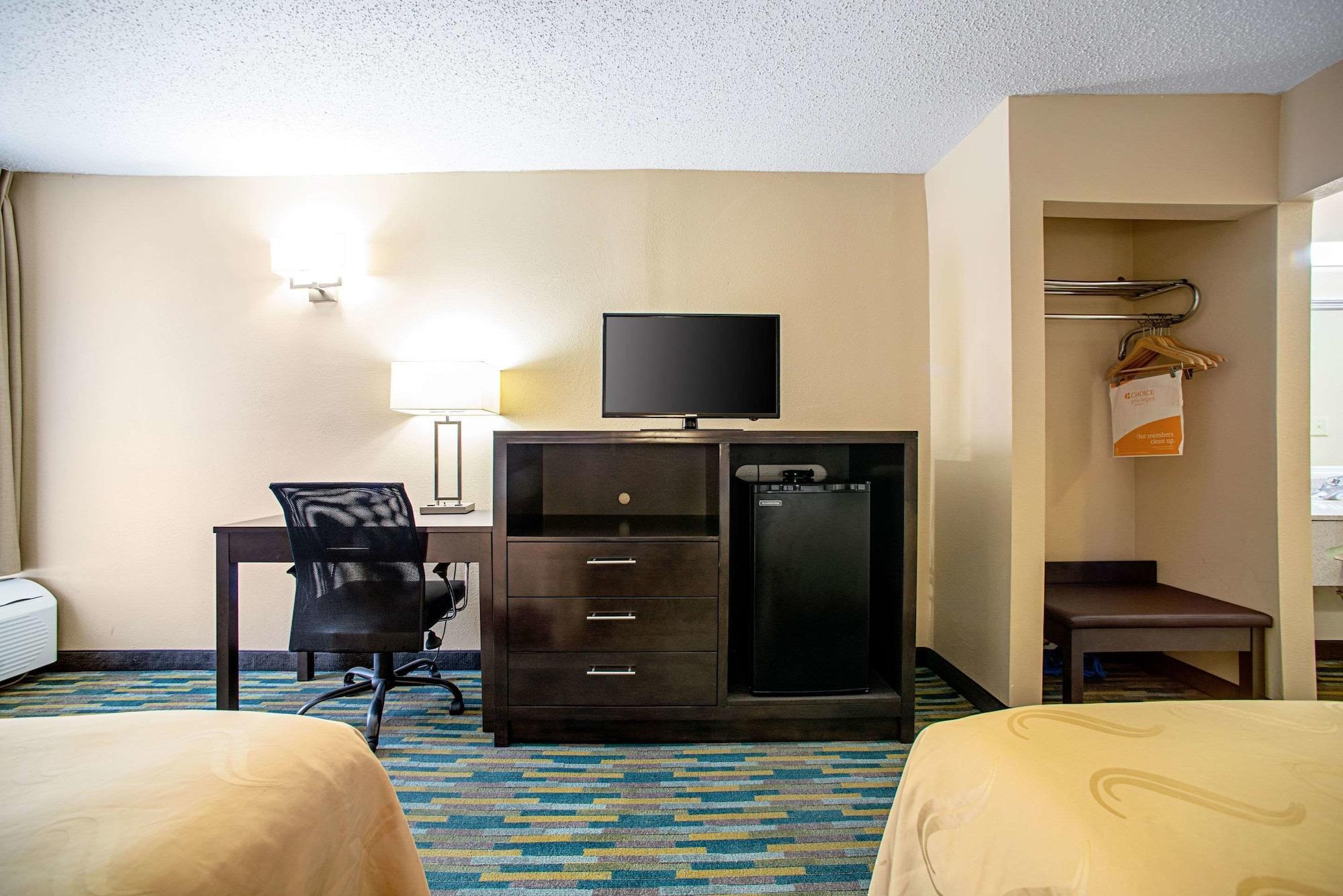 Quality Inn Near Six Flags St. Louis Pacific Bagian luar foto