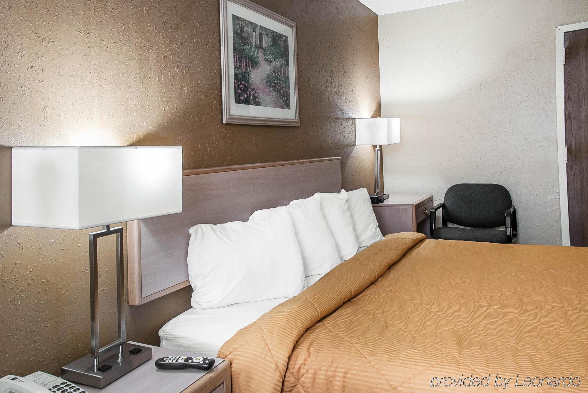 Quality Inn Near Six Flags St. Louis Pacific Bagian luar foto