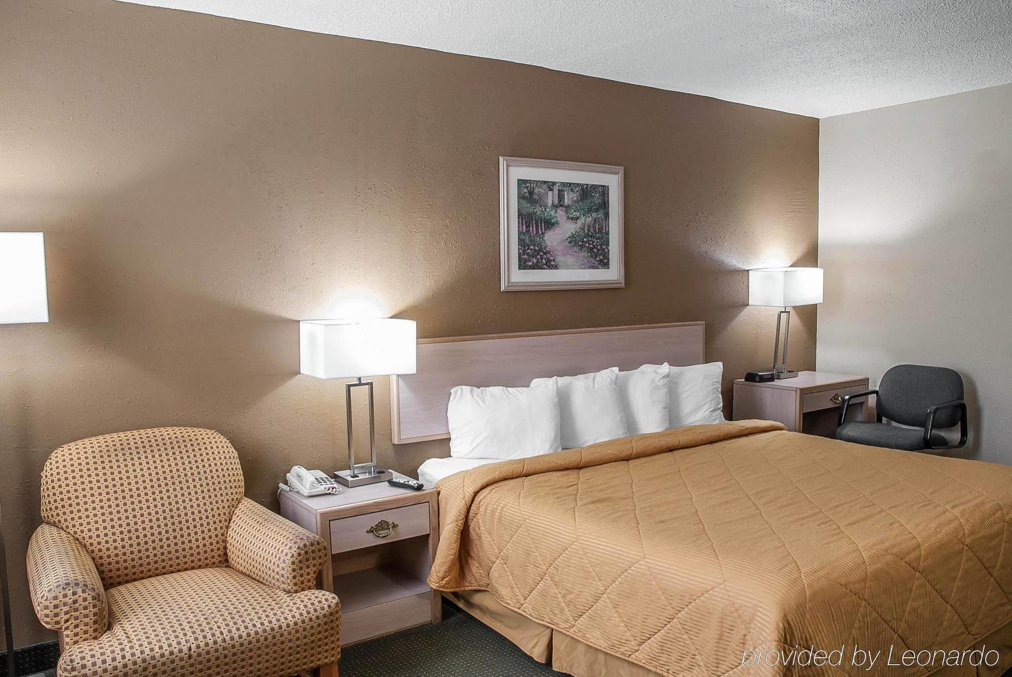 Quality Inn Near Six Flags St. Louis Pacific Bagian luar foto