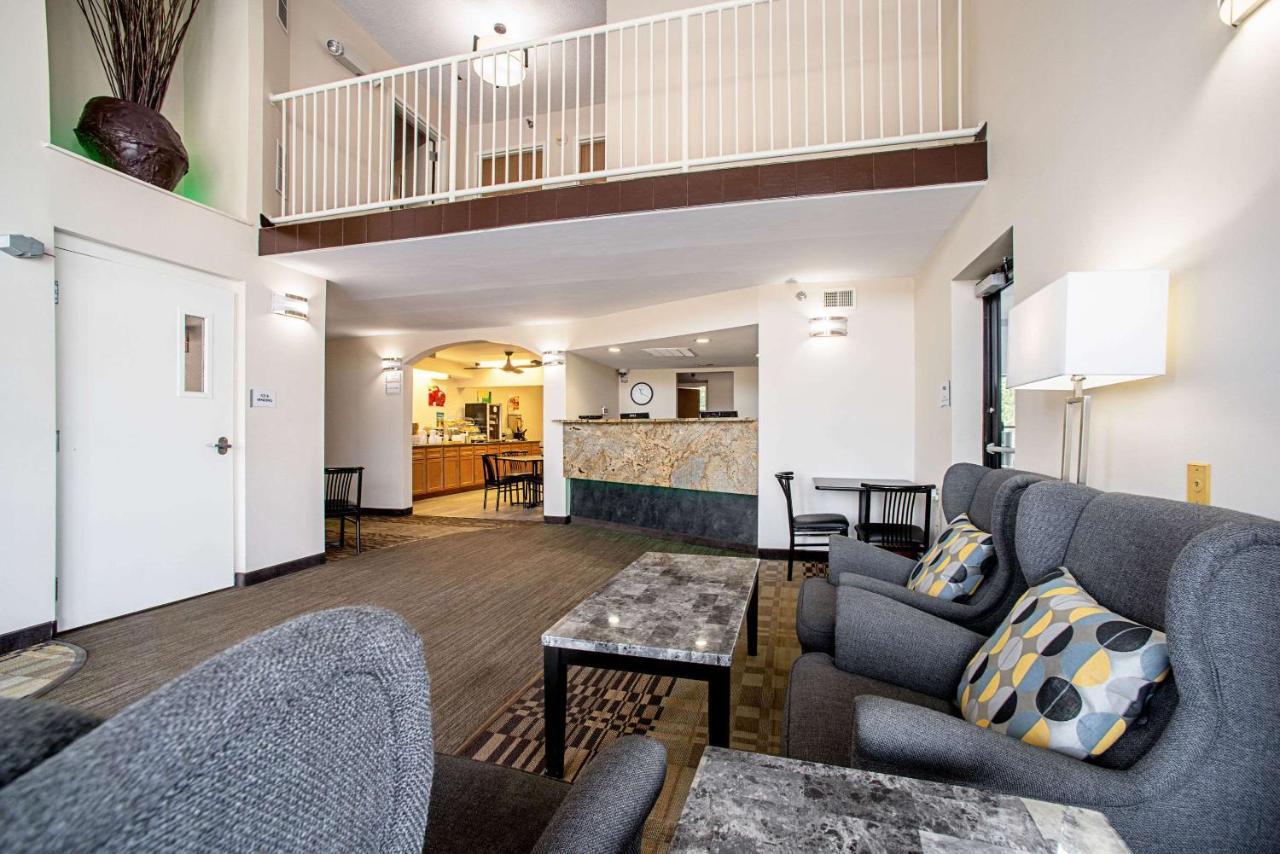Quality Inn Near Six Flags St. Louis Pacific Bagian luar foto